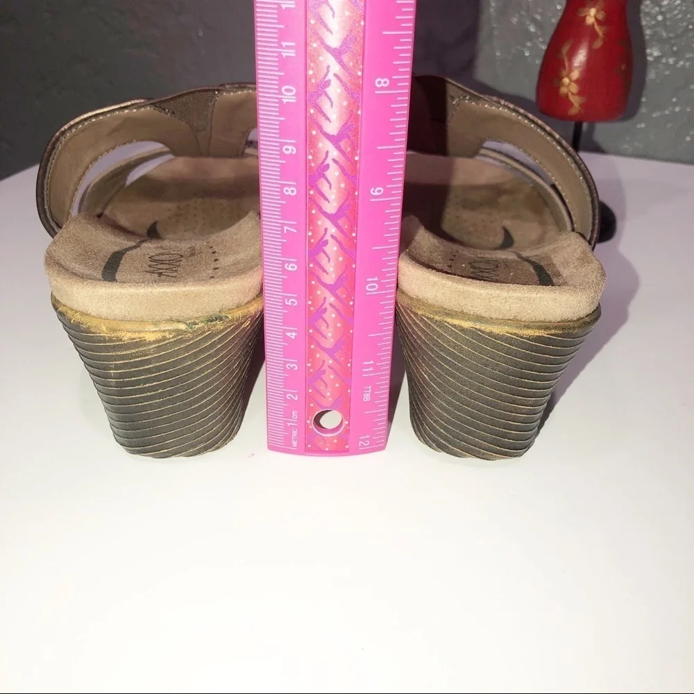 Axxiom haven bronze